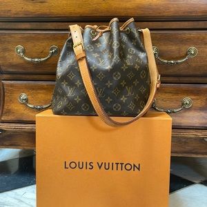 Louis Vuitton Monogram Petite Noe, including its original LV box !